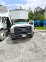 Camioneta Ford F450 año 2012 Diésel con Caja Seca - Image 9