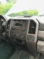 Camioneta Ford F450 Cama Plana - Image 10