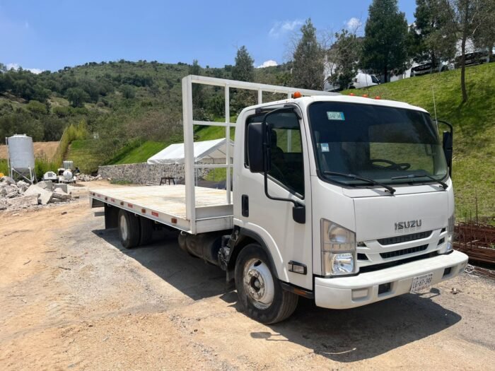 Isuzu Elf 400 2008 con Cama Plana 6 m. x 2 m. - Image 3
