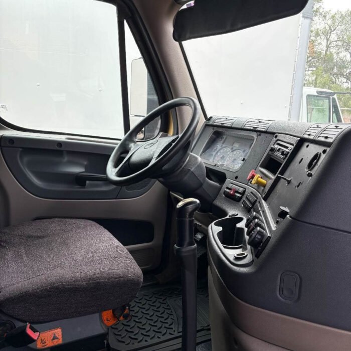 CAMIÓN FREIGHTLINER CASCADIA 2014 #307 - Image 11