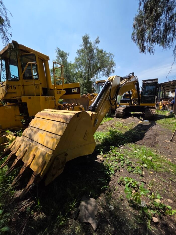 Excavadora Caterpillar 320D2L 2010 Remanufacturada en 2023 con 800 hr. - Image 7