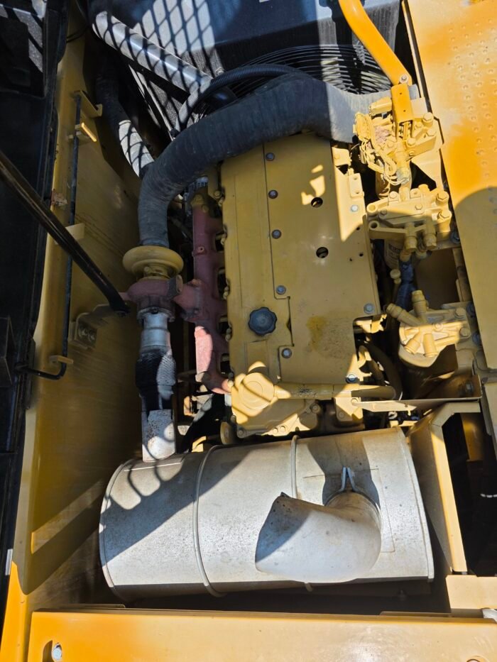 Excavadora Caterpillar 320D2L 2010 Remanufacturada en 2023 con 800 hr. - Image 21