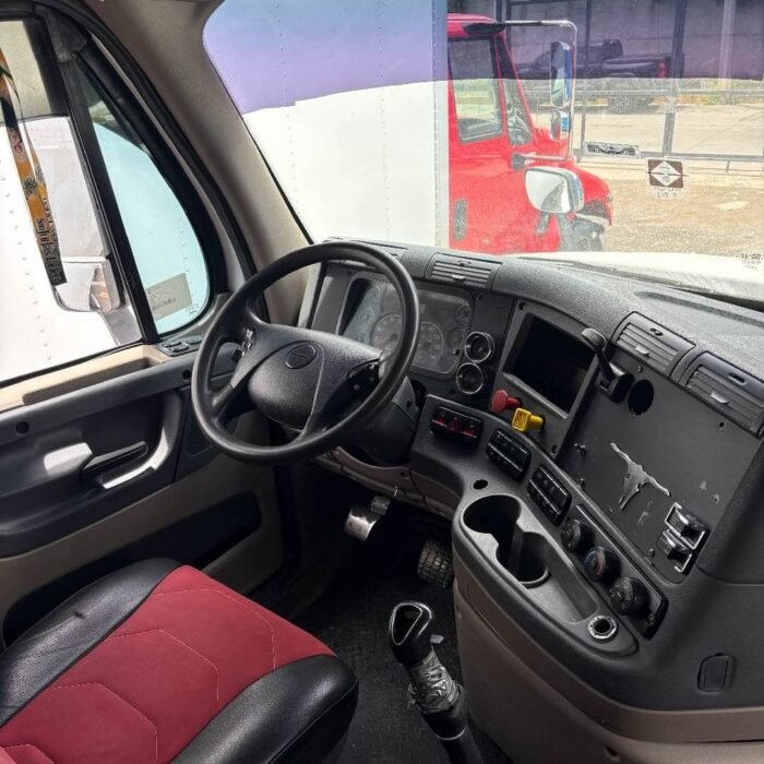 CAMIÓN FREIGHTLINER CASCADIA 2012 #135 - Image 7