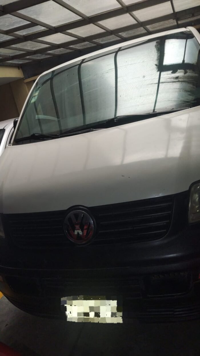 Camioneta Volkswagen Eurovan 2008 - Image 3