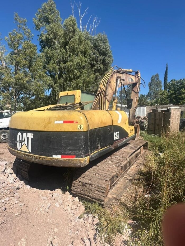 Excavadora Caterpillar 320CL 2006 (Precio en Dólar) - Image 2