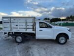 Camioneta Nissan NP300 2018 con frente 2024 y Caja Seca - Image 7
