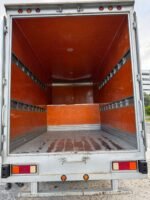 Camioneta Nissan NP300 2022 con Caja Seca - Image 6